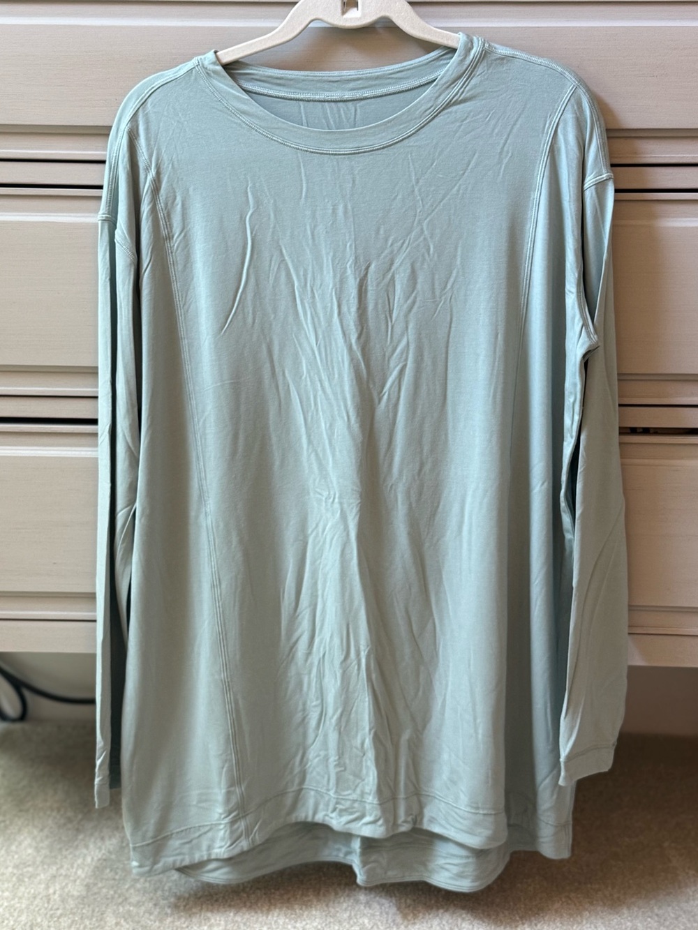 LULULEMON women’s long sleeve “back in action” shirt size 8! Light green.